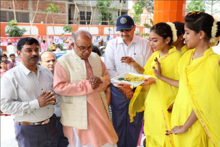 Sita Ram Dav Public School-Guest