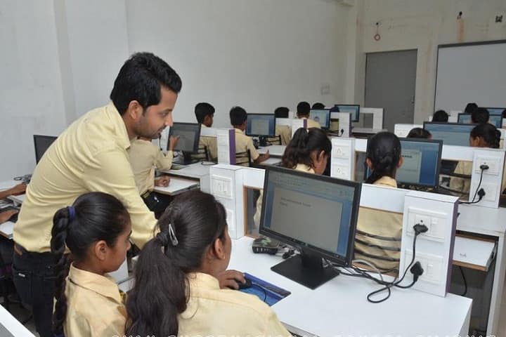 Gyan International School-Computer Lab