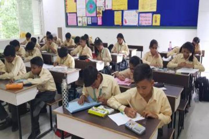 Gyan International School-Drawing Activity