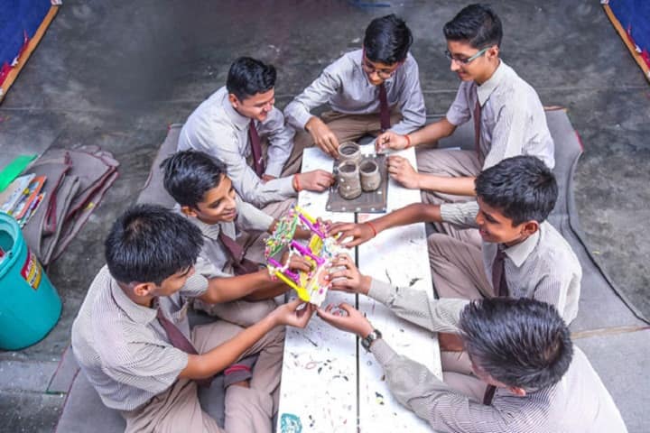 Gyan Sthaly Public School-Art And Craft