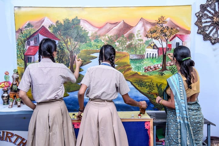 Gyan Sthaly Public School-Wall Painting Activity