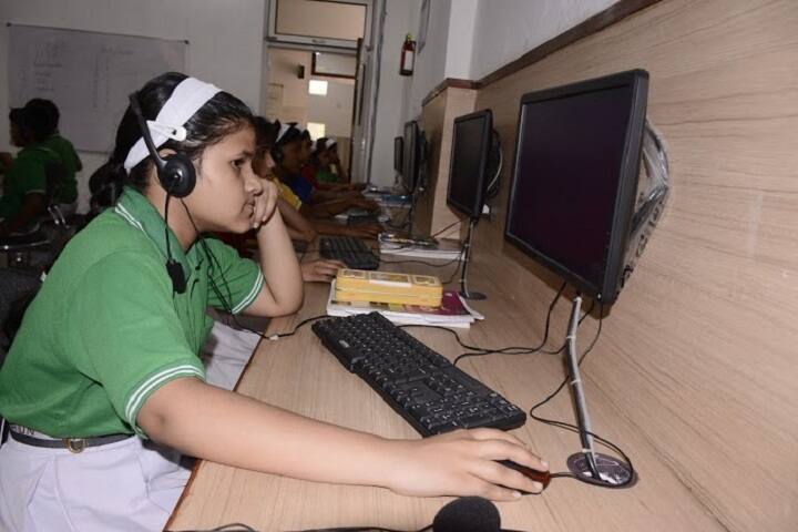H P International School-Computer Lab