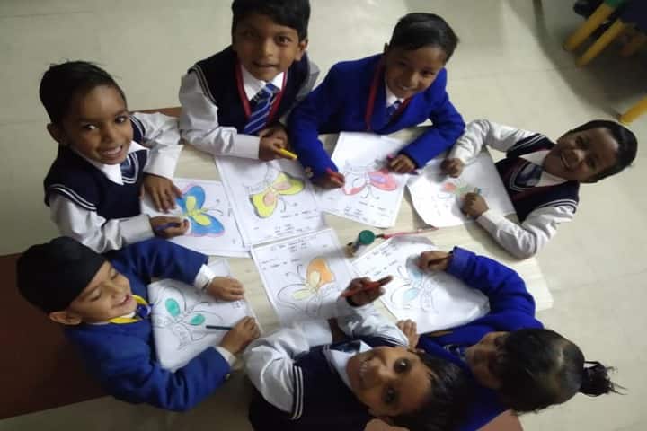 Hari Maya International School-Drawing Activity