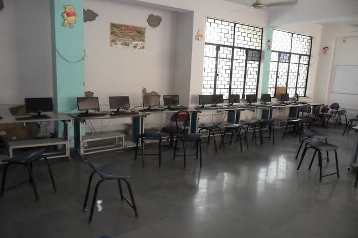 Heritage International School-IT-Lab