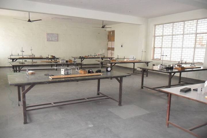 Heritage International School-Physics Lab