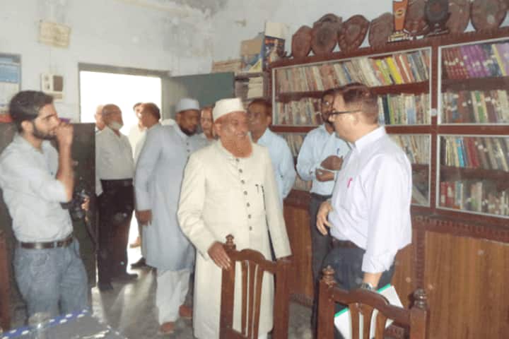 Hira Public School-Library