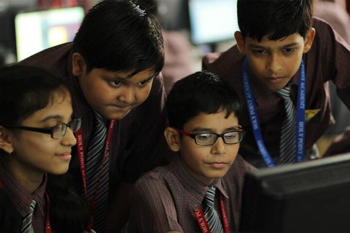 Holi Point Academy-IT-Lab