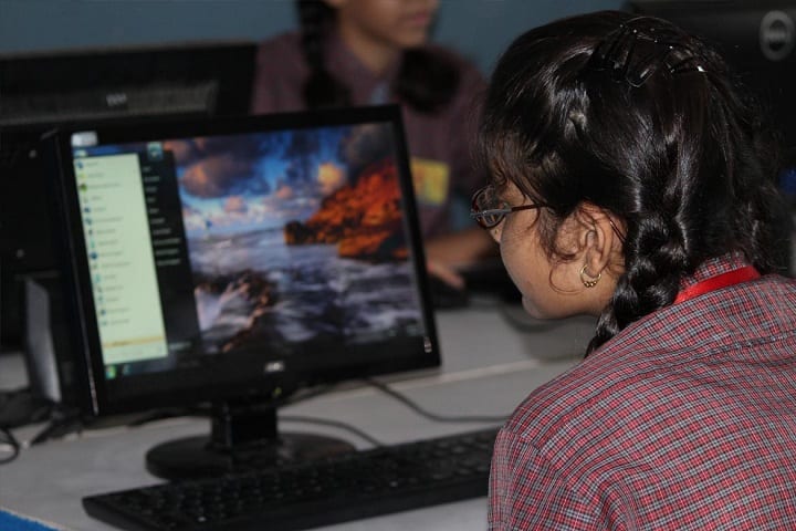 Holi Point Academy-IT-Lab