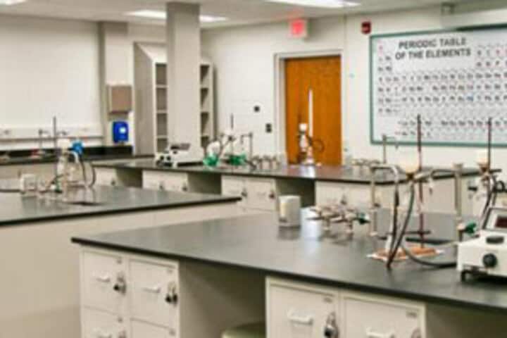 Holy Light Public School-Chemistry-Lab