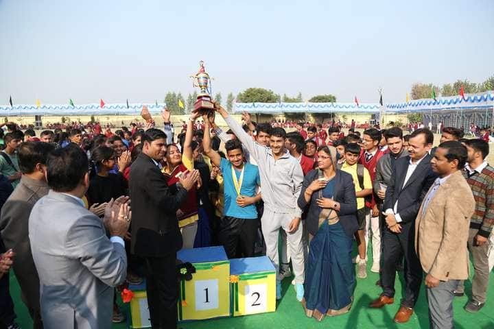 Indraprastha Public School-Prize