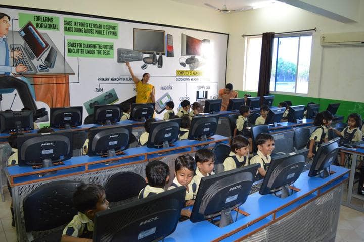 Indus Valley Public School-Computer Lab