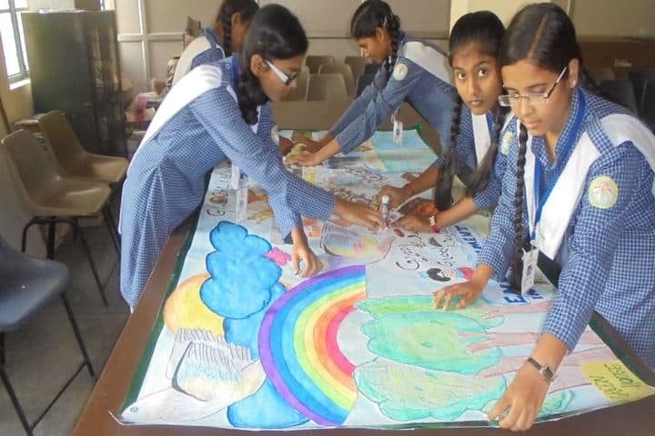Ingraham Institute English Medium School-Art and Crafts