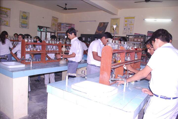 International Centre English School-Chemistry Lab