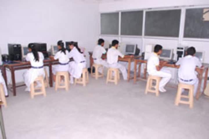 International Centre English School-Computer Lab