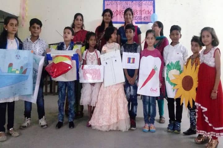 International Centre English School-Art