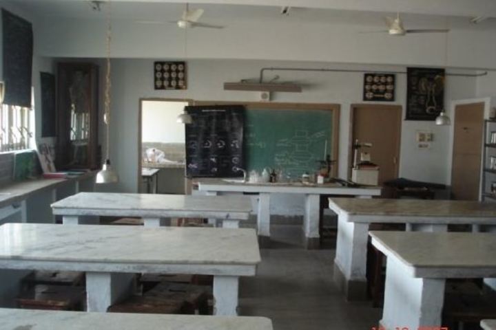 Delhi Public School-Biology Lab