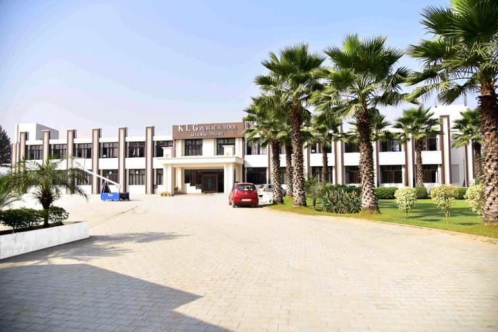 K. L. G. Public School-Campus View