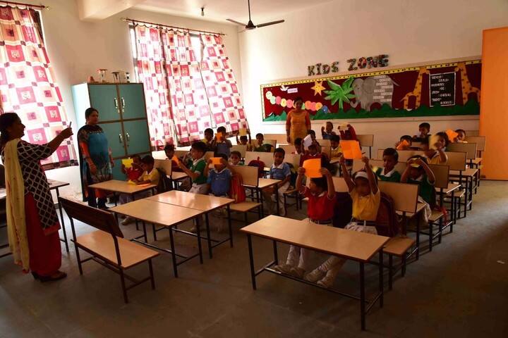 K. L. G. Public School-Classroom View