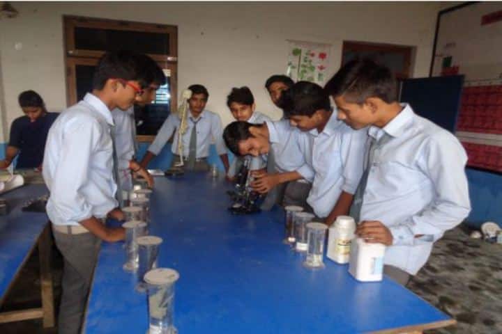 K.L.International Academy-Biology Lab