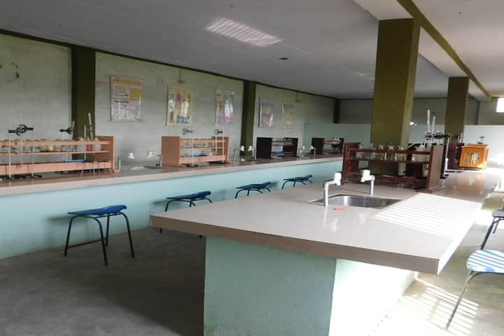 K.V.N. Public School-Science Lab