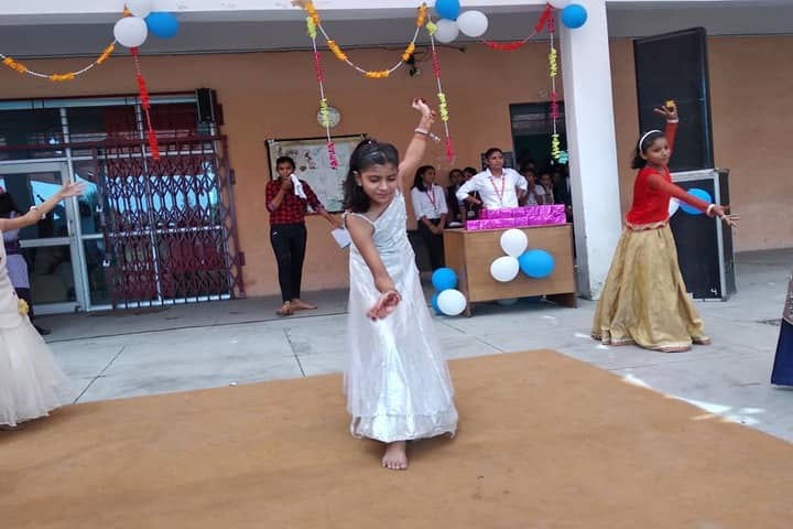Kalvin Central Academy-Dance