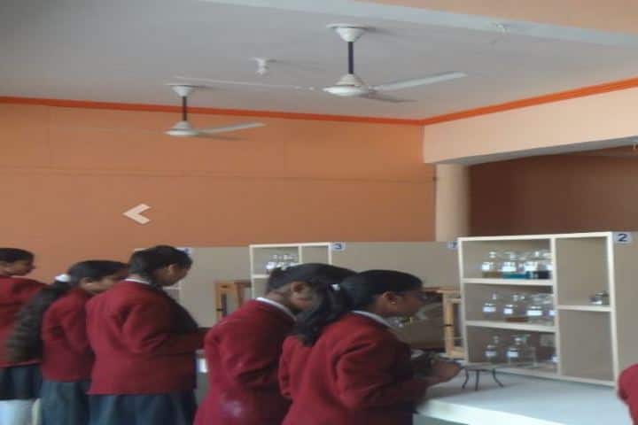 Kamm Scholars School-Science Lab