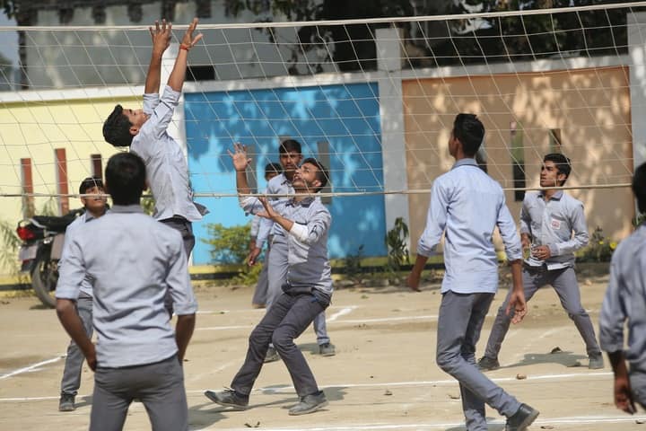 Kaushambi Public School-Outdoor Games