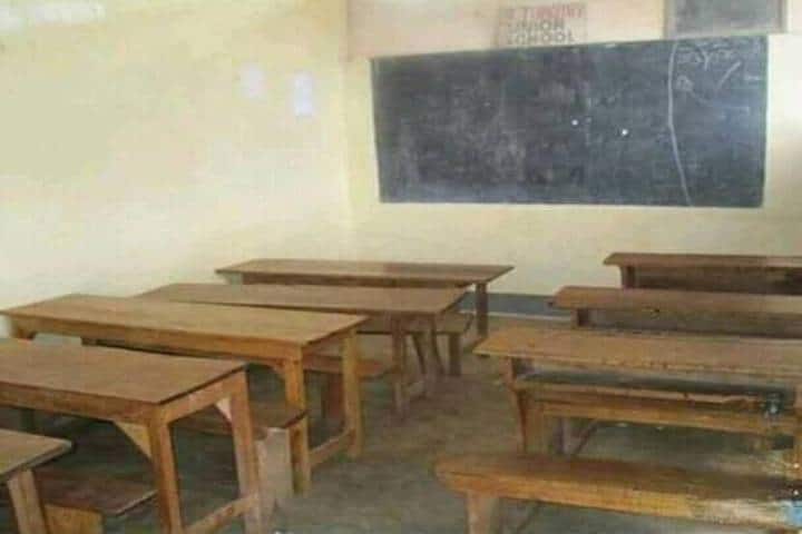 Kendriya Vidyalaya-Classroom