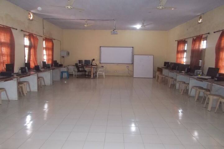 Kendriya Vidyalaya No 1-Computer-Lab