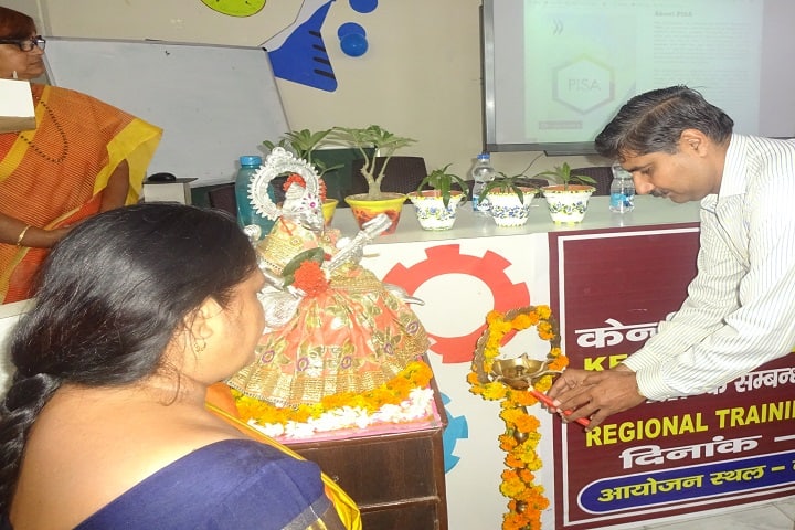 Kendriya Vidyalaya No 1-Lighting The Lamp
