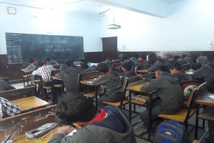 Kendriya Vidyalaya No 2-Class