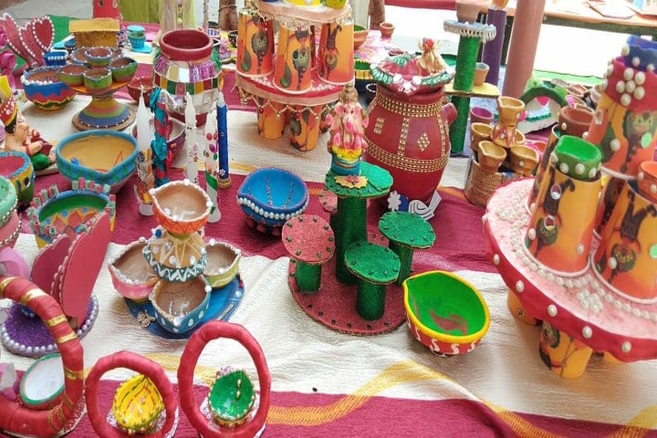 Khalsa Public School-Art And Craft