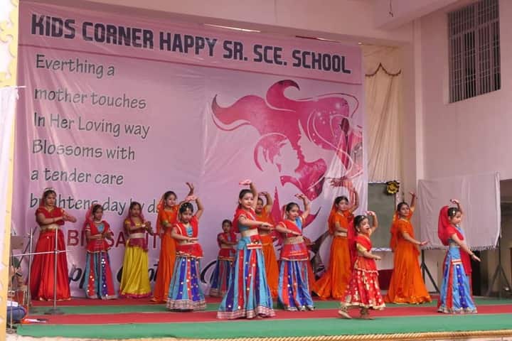 Kids Corner Happy School-Dance
