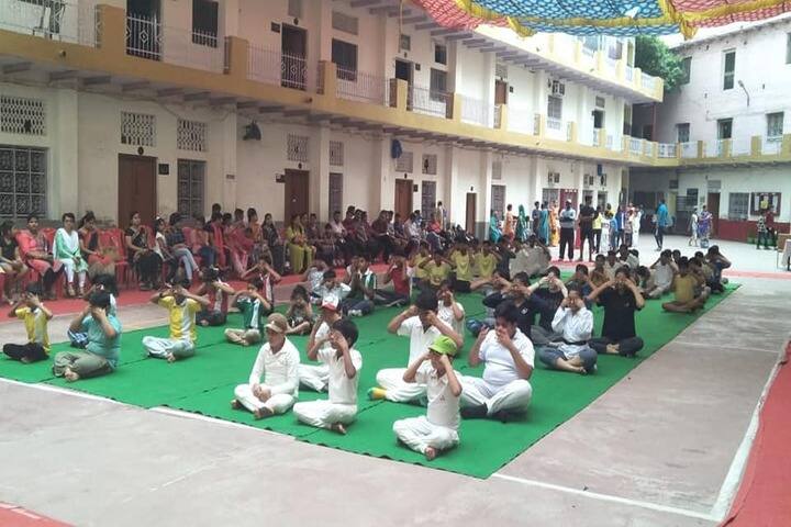 Kids Corner Happy School-Yoga