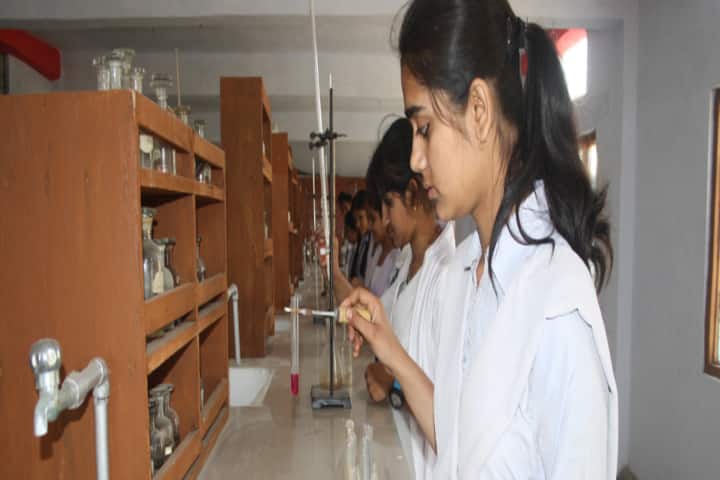 Kunwar Convent School-Lab