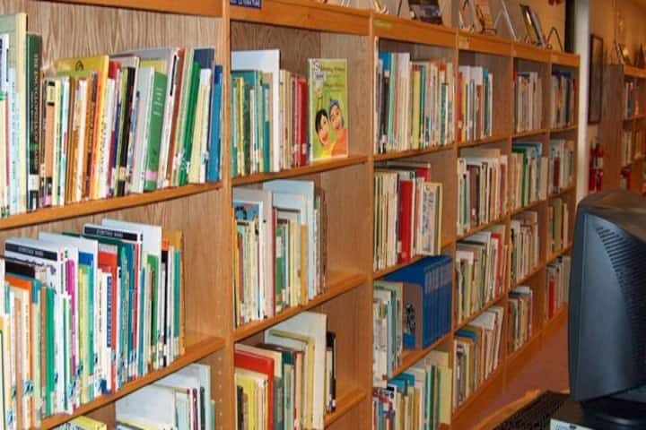 Kunwar Convent School-Library
