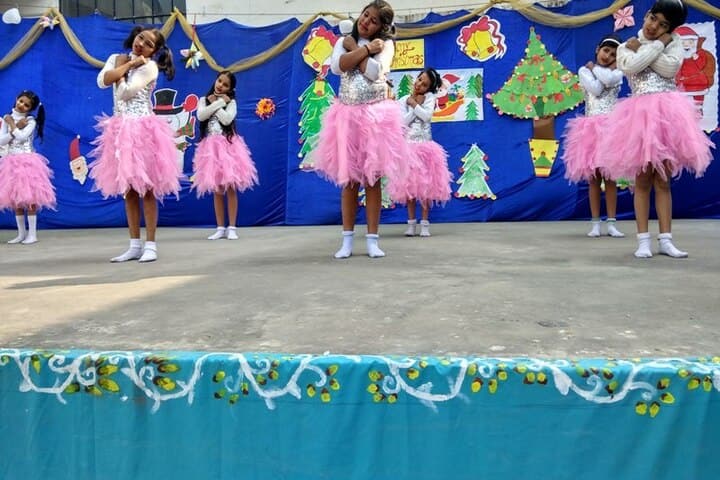 Lakshya Public School-Dance