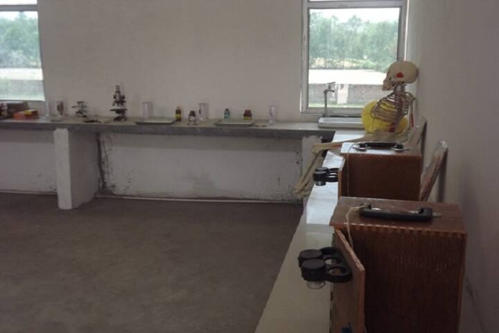 Lamba Convent School-Biology Lab