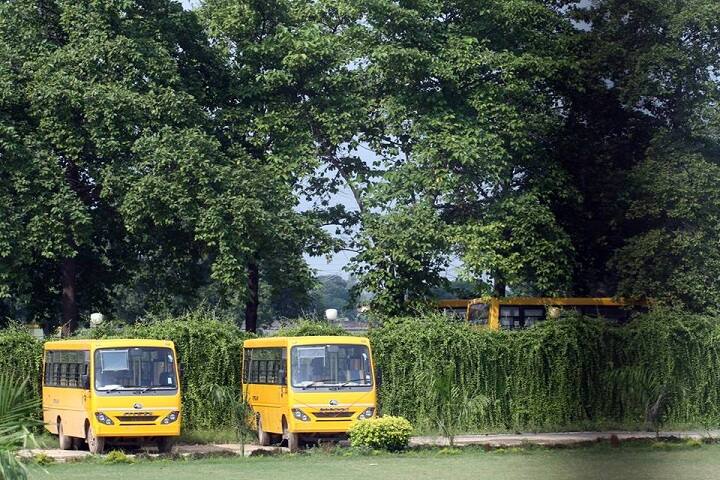 Laurels International School-Transportation