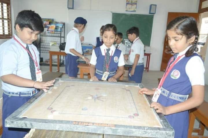 Little Flower School-Indoor Games