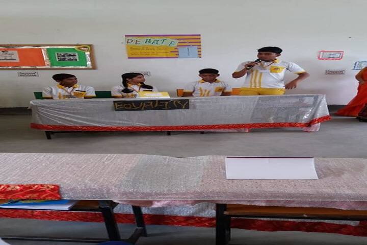Little Folks Gurukulum-Debate