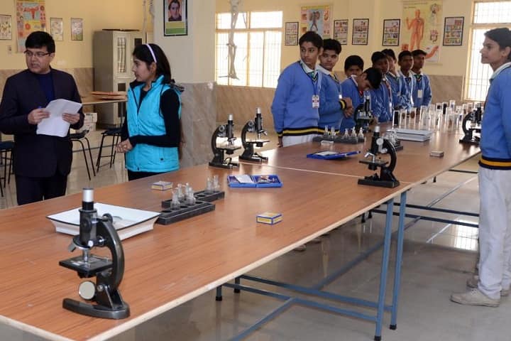 Lord Krishna Public School-Biology Lab