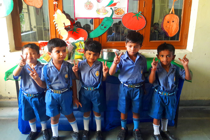 Lucknow Public School-Kids Activity