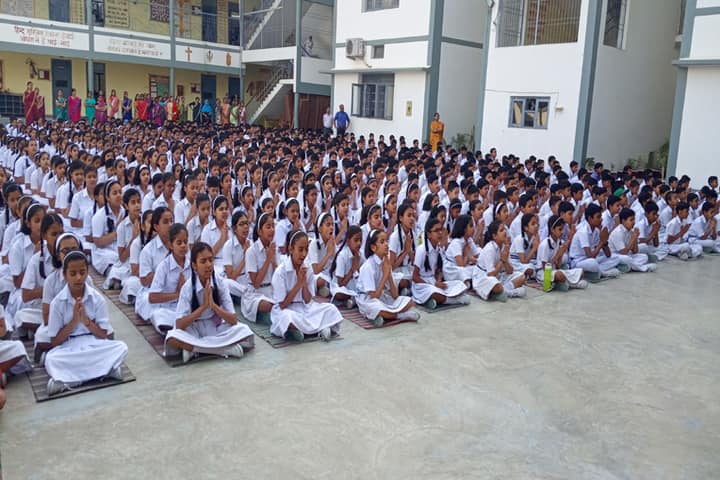 Lucknow Public School-Students