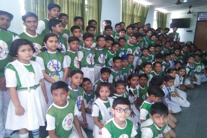 Lucknow Public School-Students