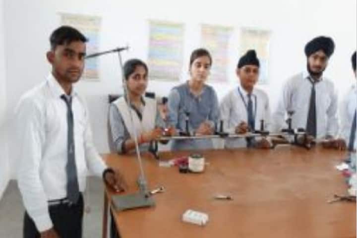 Lucky Children Junior High School-Physics Lab