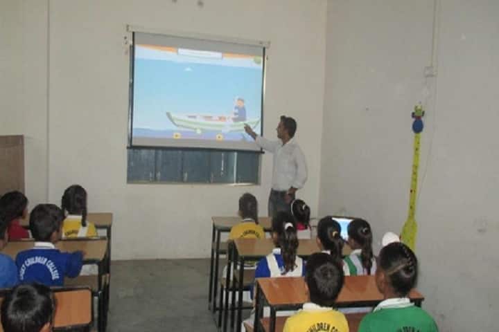 Lucky Children Junior High School-Smart Classroom