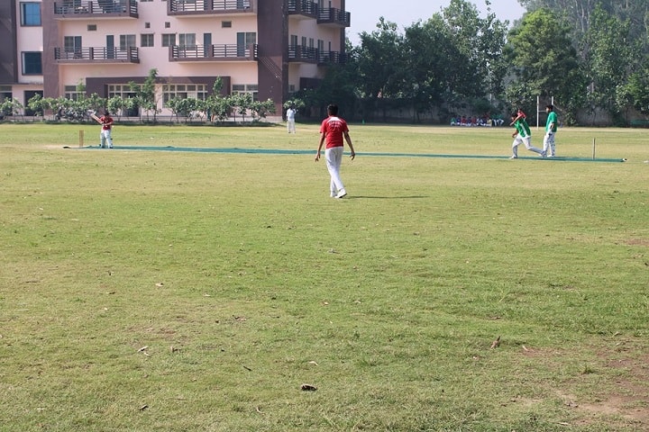 M D International School-Play Ground