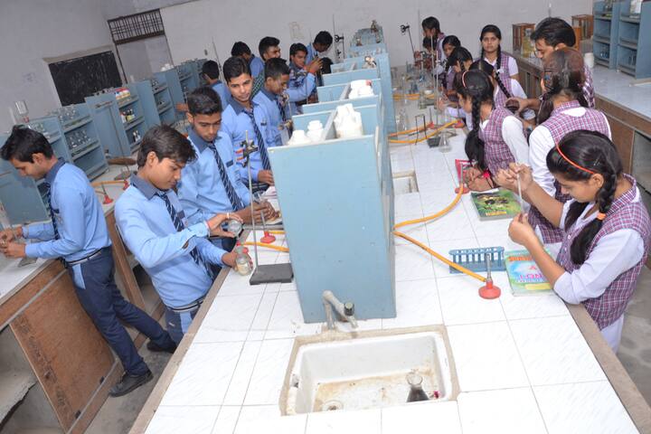 Maa Anjani Public School-Lab1