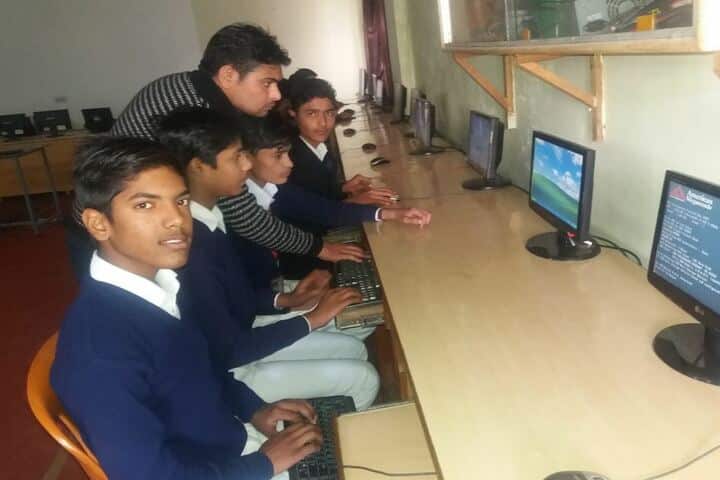 Madanmohan Kalawati Sarraf Saraswati Vidya Mandir-Computer Lab